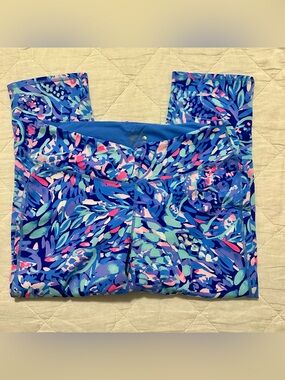 Lilly Pulitzer Luxletic Crop Length Weekender Leggings Large